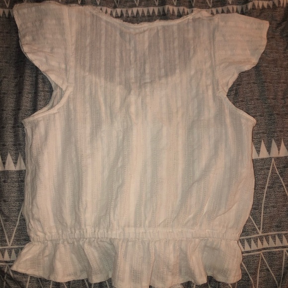 American Rag Blouse - Picture 2 of 3